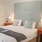 Rooftop Pool Villa - Walk To Beach, Mountain Views! Sunset Mansion, Cape Town