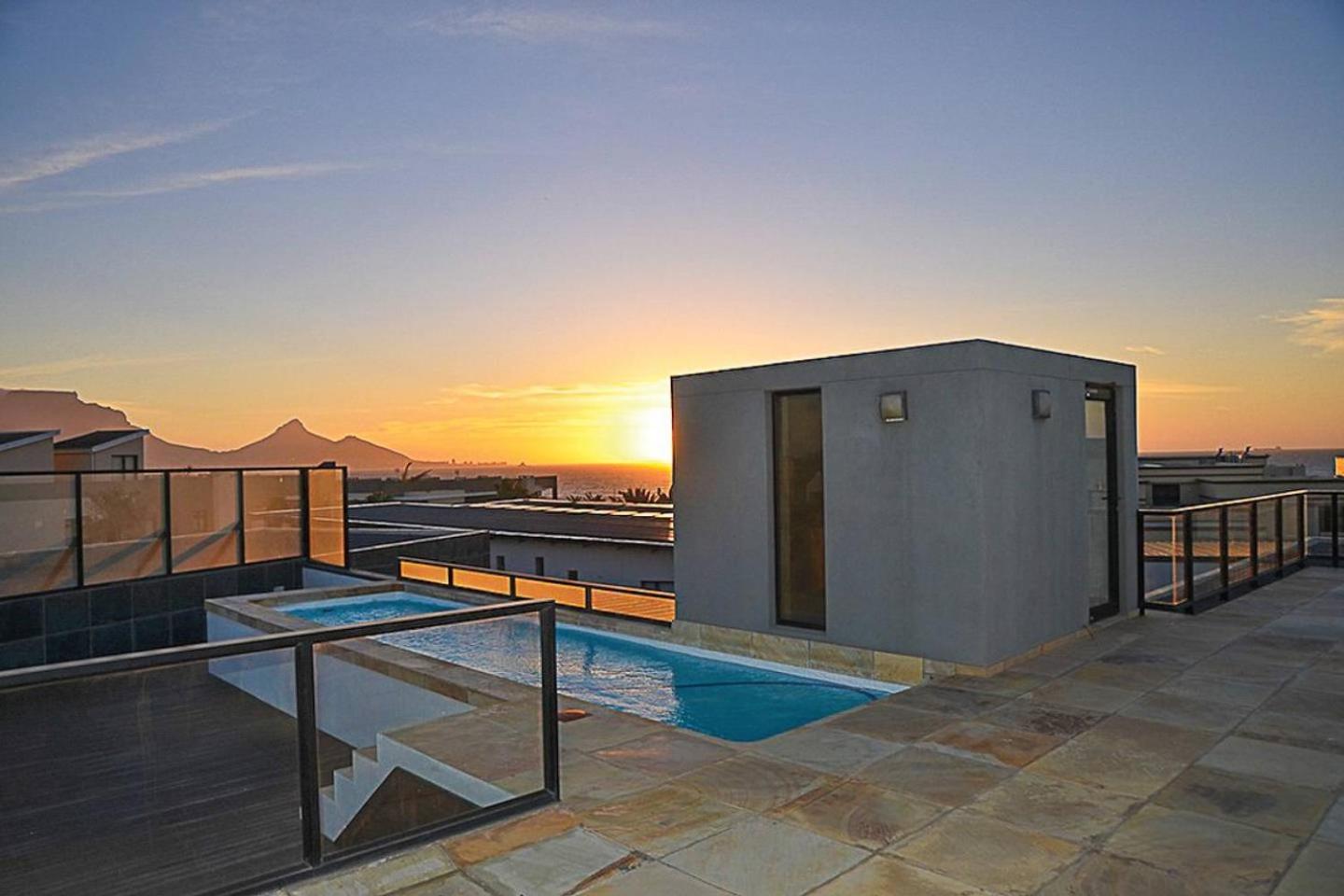 Rooftop Pool - Walk To Beach, Mountain Views! Sunset Mansion,
